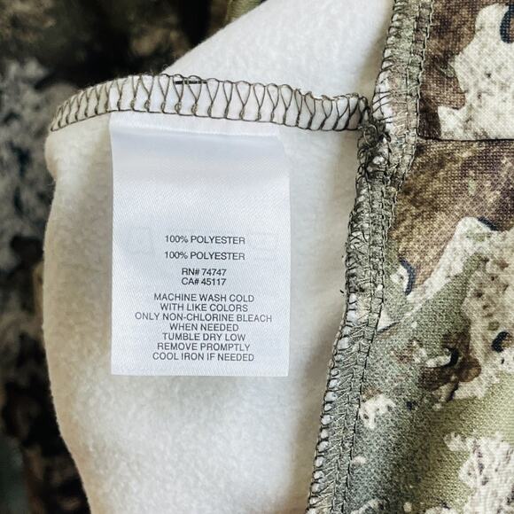 Strata Hoodie Camouflage Medium Pullover Excellent - Picture 7 of 9